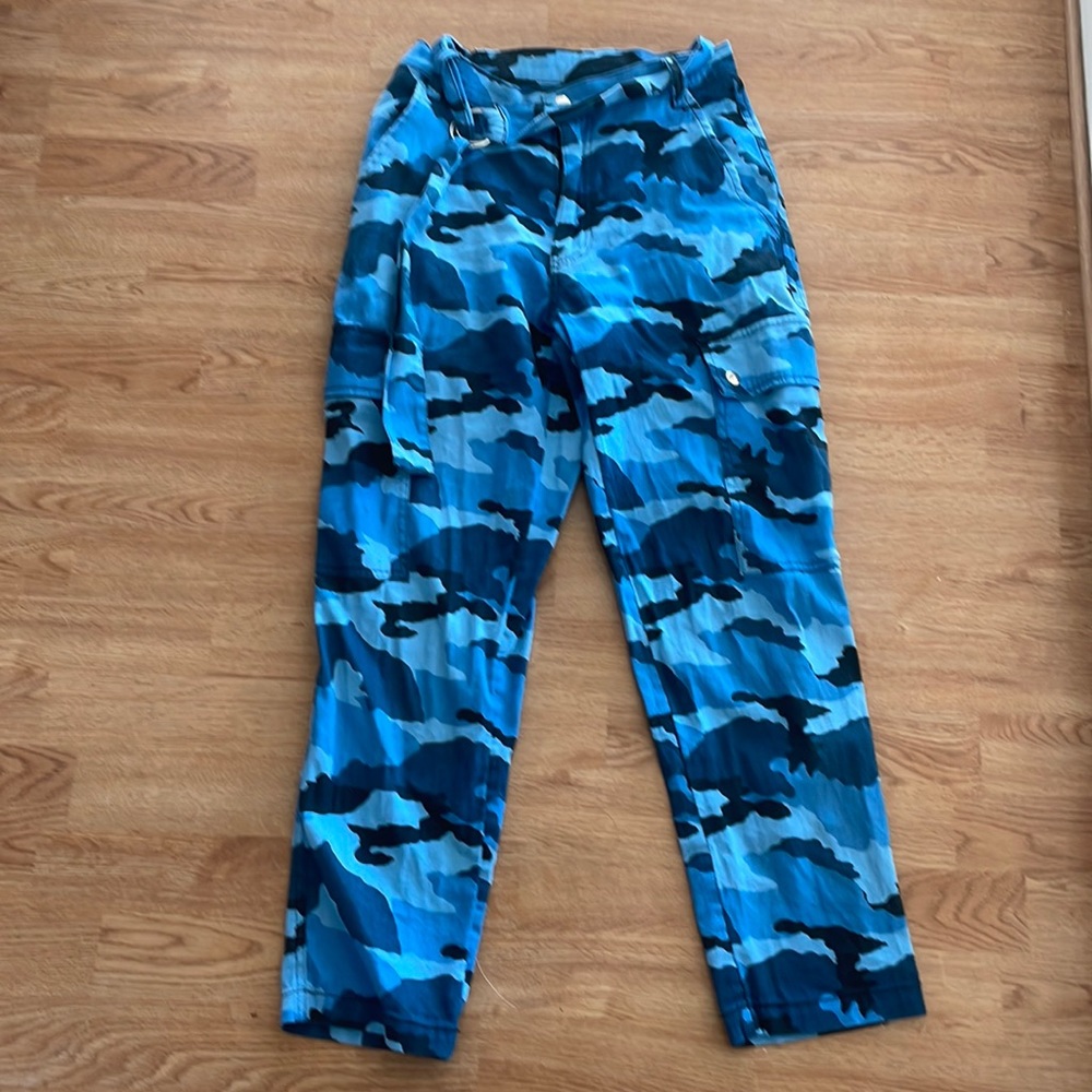 Camo cargos